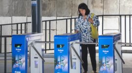 <p>PT Transportasi Jakarta (Transjakarta) menegaskan bahwa Kartu Layanan Gratis (KLG) merupakan fasilitas layanan transportasi publik yang pendaftarannya 100 persen bebas biaya dan tidak untuk diperjualbelikan.</p>