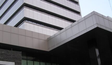 Gedung KPK di Jakarta, tempat penyidik memeriksa saksi kasus Dana Siap Pakai BNPB