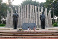 Tugu Proklamasi di Jalan Proklamasi, Jakarta Pusat, titik awal rangkaian aksi simbolik mahasiswa pada Selasa (20/10/2026). (Foto: Wikimedia Commons/Gunawan Kartapranata, CC BY-SA 3.0)